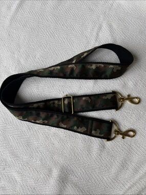 Adjustable Camouflage Bag Strap with Brass Hardware